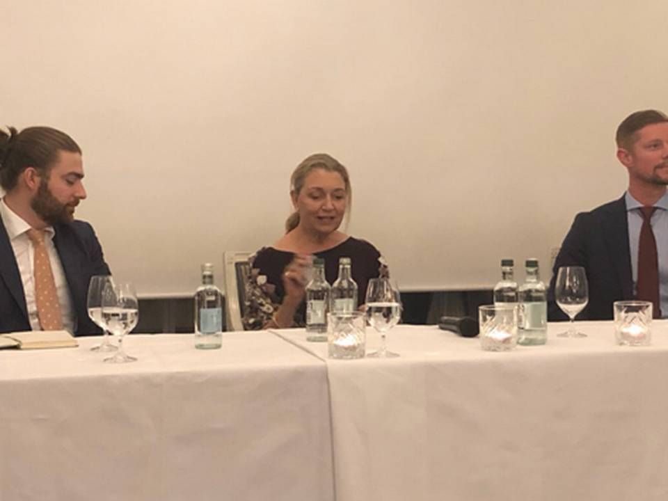 Jacob Michaelsen from Nordea (left) Ann-Charlotte Eliasson from Nasdaq and Lars Mac Key (right) are in a panel discussion during the seminar "Unlocking the green bond potential in Denmark", which was organized by Nasdaq. | Photo: Nasdaq