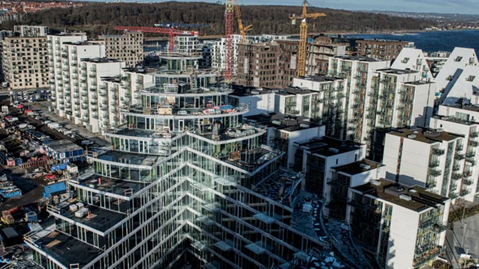 En fjerdedel af hele Aarhus Ø skal være almen. Her ses det Big-tegnede Aarhus-byggeri. | Foto: Ritzau Scanpix/Casper Dalhoff.