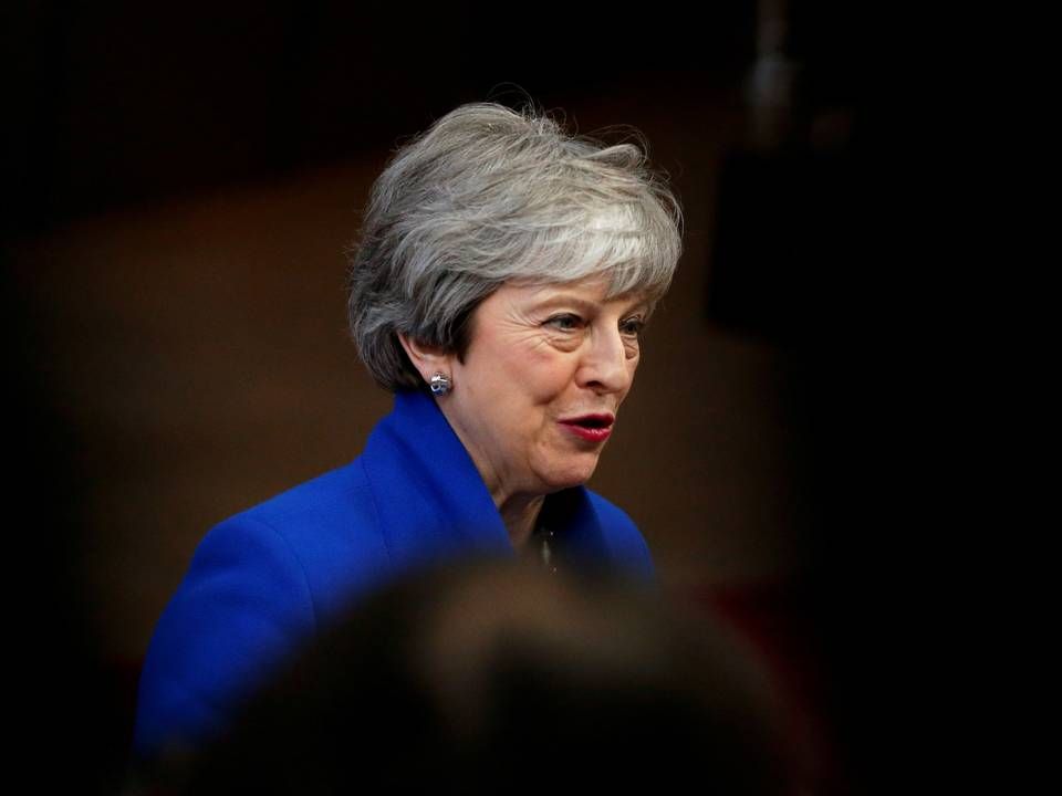 "Det er en vanskelig tid for vores parti," siger Theresa May, britisk premierminister. | Foto: Ritzau Scanpix/Reuters/Eva Plevier