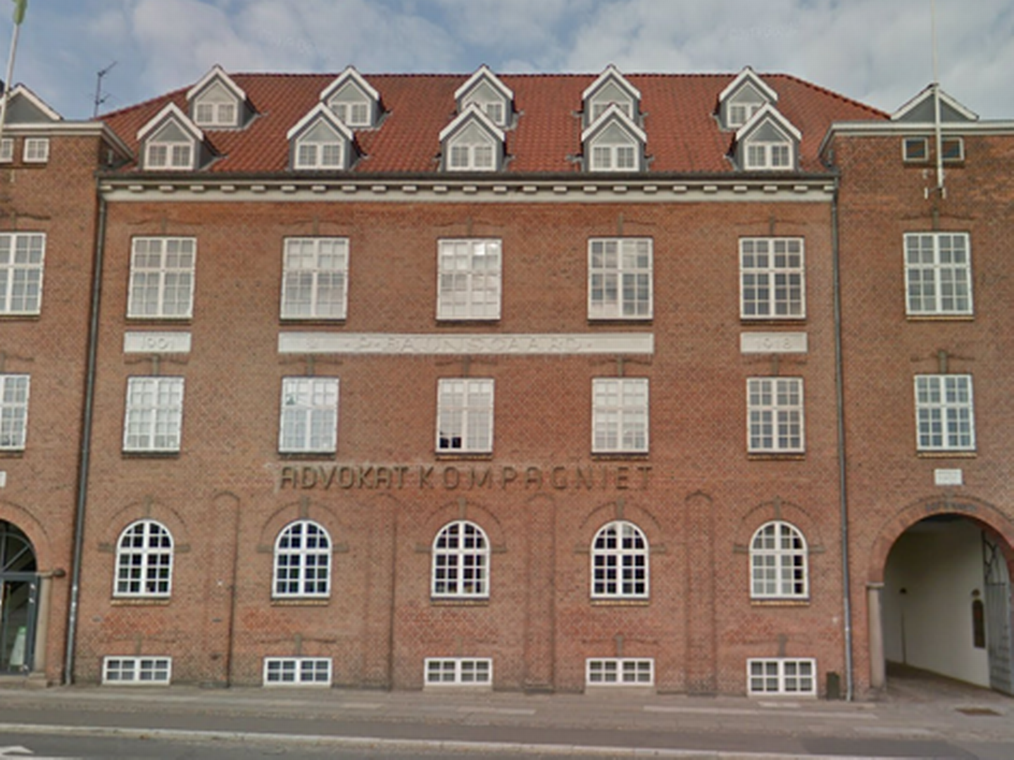 Advokatkompagniet holder blandt andet til på adressen Nørreport 26 i Aarhus. | Foto: Google Maps