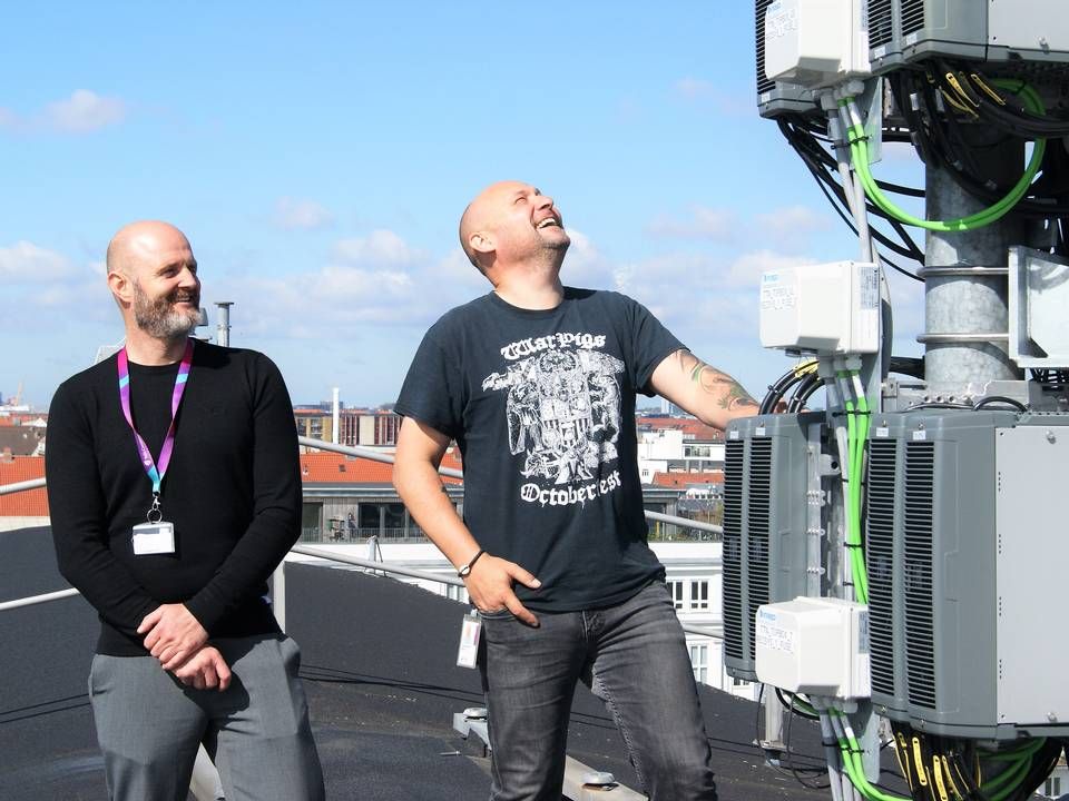 Lars Kvist og Bjørn Søndergaard har været kollegaer i over 20 år i telebranchen. Nu står de overfor en 5G-udrulning. | Foto: Iben Schmidt