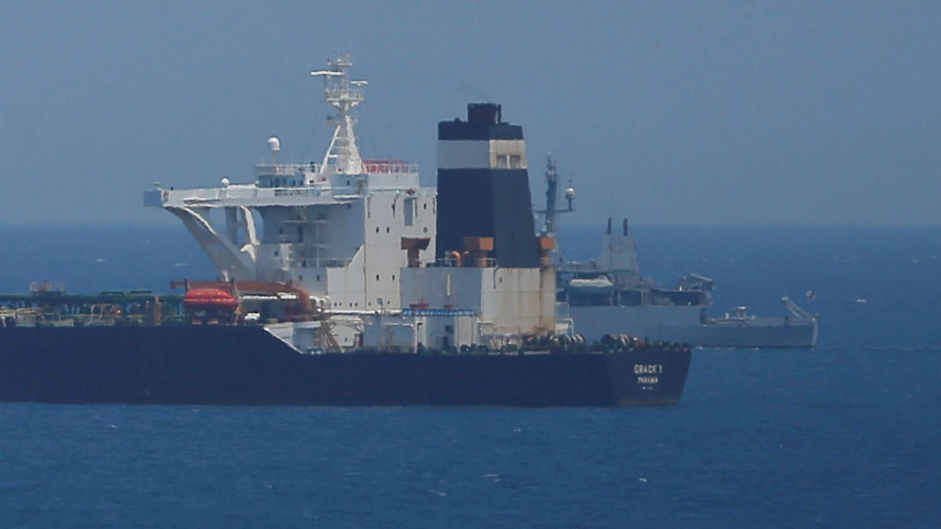 Billede af skibet Grace 1, som blev tilbagehold ud for Gibraltar torsdag i sidste uge. | Foto: Jon Nazca/Reuters/Ritzau Scanpix