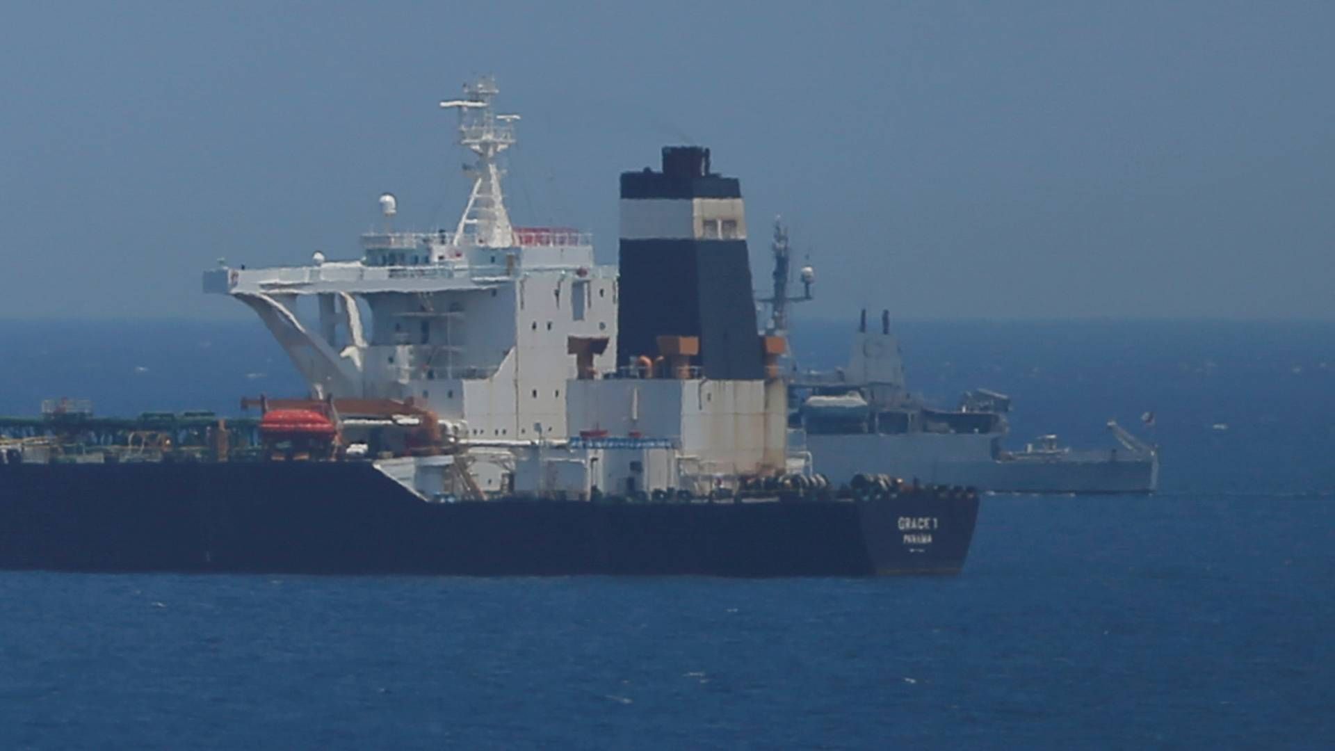 Iran oil tanker "Grace 1" is arrested near Gibraltar : Photo JON NAZCA/REUTERS/X02458 | Photo: JON NAZCA/REUTERS / X02457