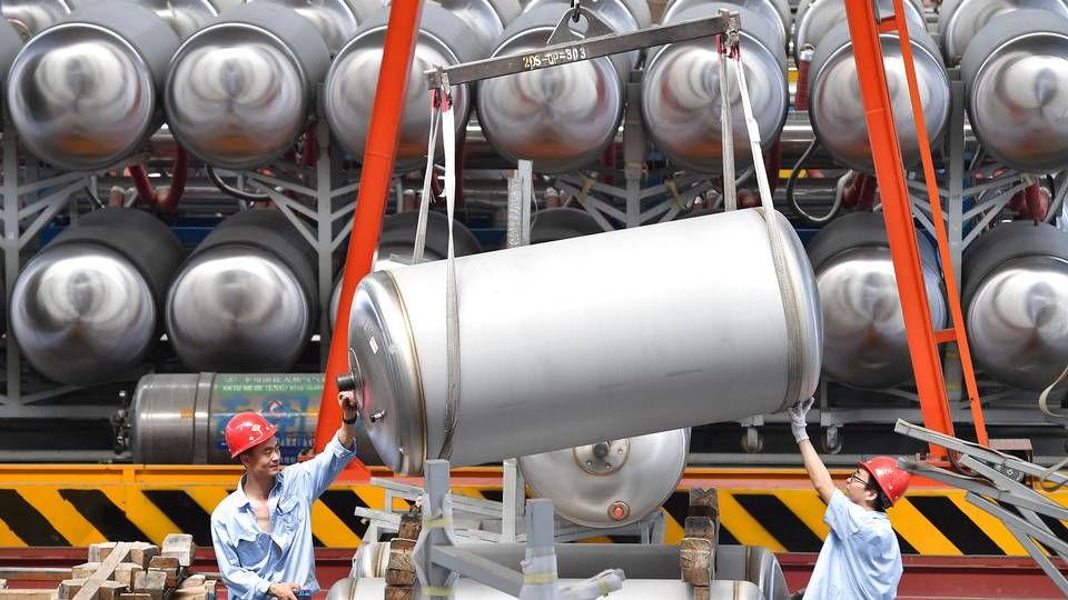 Billede fra en LNG-fabrik i Xian i den kinesiske Shaanxi-provins. Snart kommer Kina til at importere mere af den nedkølede gas end noget andet land, vurderer analytikerne fra Wood Mackenzie. | Foto: China Stringer Network / Reuters / Ritzau Scanpix