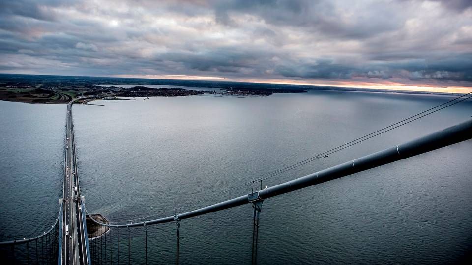 Storebæltsbroen, der blev taget i brug i 1998, kostede dengang 26,44 mia. kr. | Foto: Mads Claus Rasmussen/Ritzau Scanpix