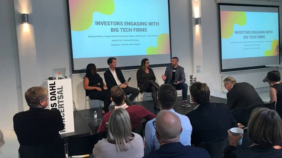 Alt fra paneldebatter, speaks og pitch af investeringsmuligheder foregik på scenerne på Islands Brygge tirsdag, hvor programmet var pakket tæt. | Foto: Kevin Eienstrand