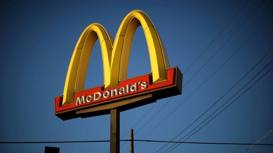 Knap et halvt år efter at Burger King begyndte at teste plantebaseret burgere, følger McDonalds nu trop. | Foto: LUCY NICHOLSON/REUTERS / X90050