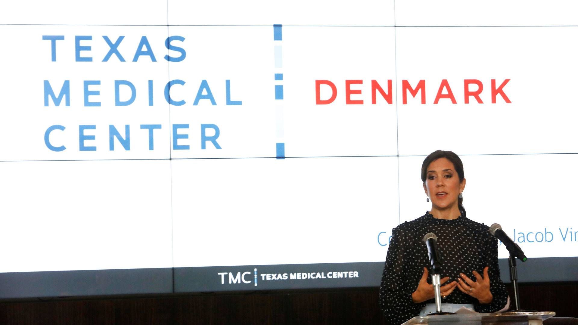 Kronprinsesse Mary besøgte sidste år Texas Medicinal Center i forbindelse med etableringen af det dansk-amerikanske samarbejde. | Foto: Daniel Kramer/Reuters/Ritzau Scanpix