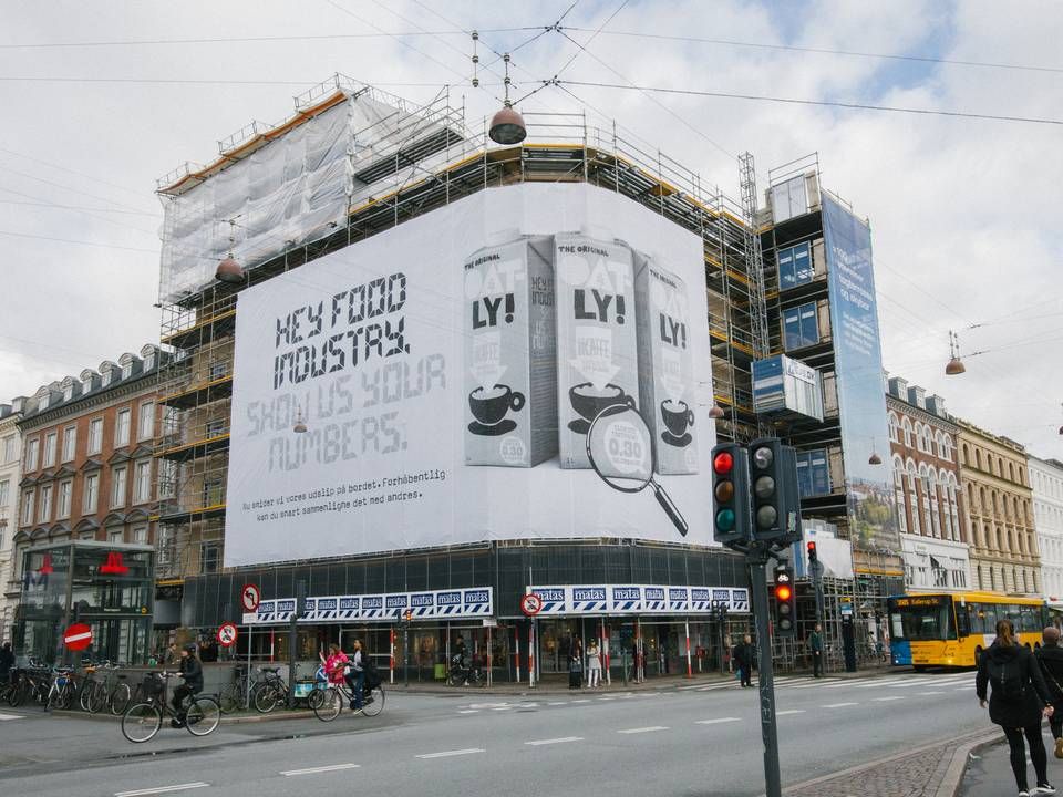 Svenske Oatly har stort held med at afsætte sine plantebaserede mælkealternativer i kaffebarer på flere kontinenter. 2020 er indledt med en Starbucks-aftale. | Foto: PR/Oatly