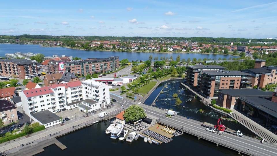 Især boliger er interessante for de mindre investorer, der har kig på Silkeborg, forklarer Martin Jensen, erhvervmægler hos Nordicals. | Foto: Silkeborg Kommune