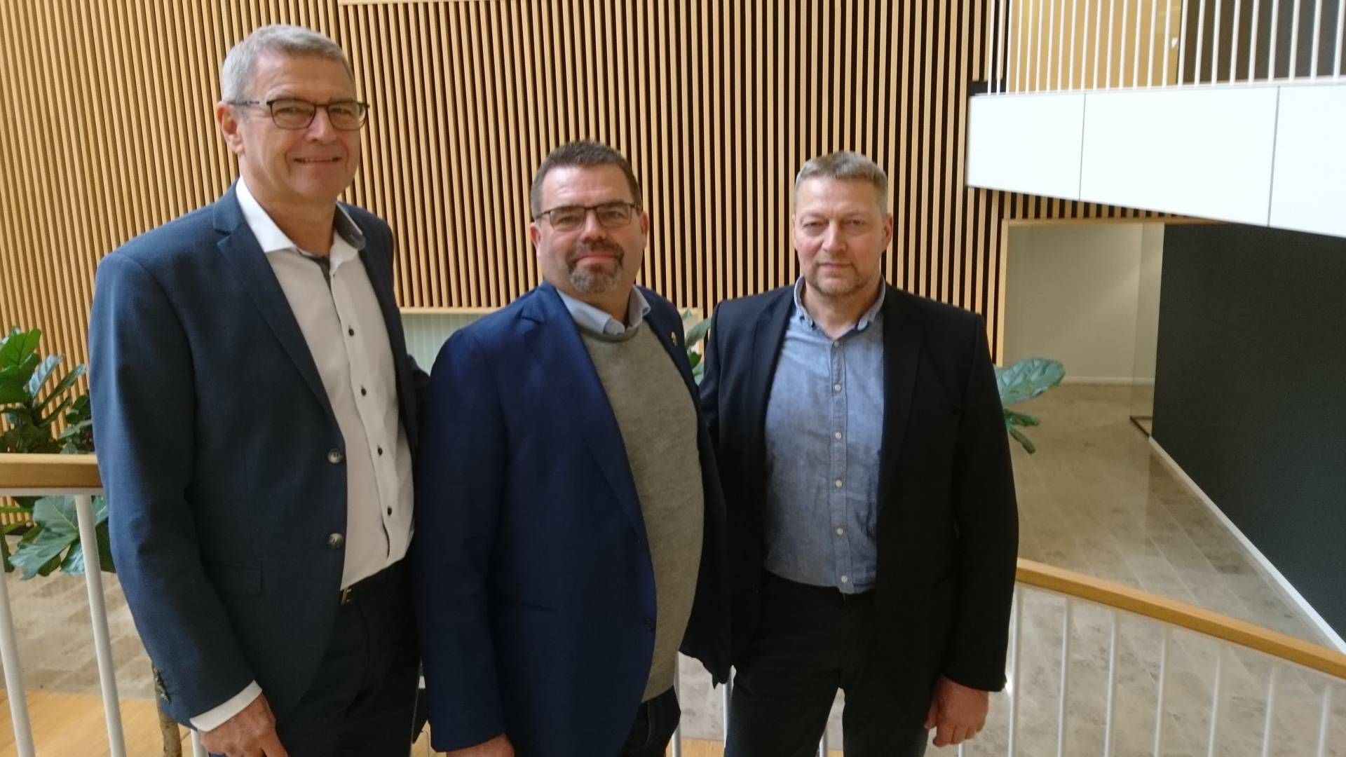Fra venstre: Jan Winther, direktør i LMO, Torben Lyngsøe Povlsen, formand for Centrovice og Nis Kristian Hjort, formand for LMO. | Foto: Katrine Stampe, Watch Medier