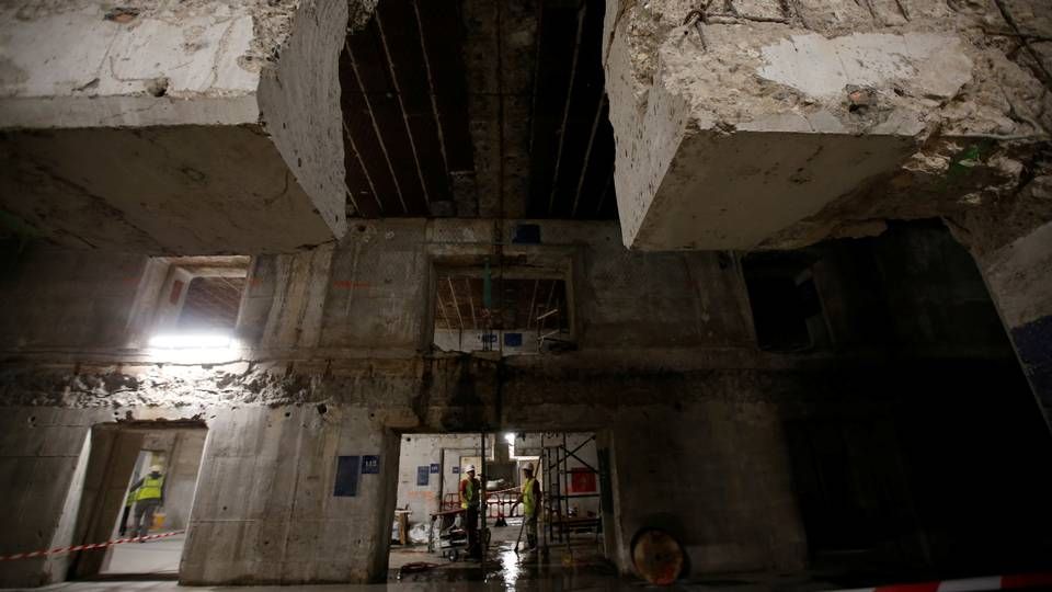 Teknikere arbejder på Interxions datacenter i Marseille, Frankrig, som er bygget i en tysk ubådsbunker fra Anden verdenskrig. | Foto: JEAN-PAUL PELISSIER/REUTERS / X00211