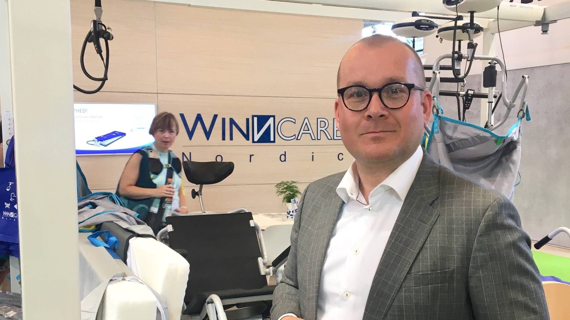 Den adm. direktør hos Winncare Nordic, Morten Kristensen, vil forsøge at sænke sine priser på grund af en øget konkurrence fra et offentligt SKI-udbud på genbrugshjælpemidler. | Foto: Winncare Nordic/PR