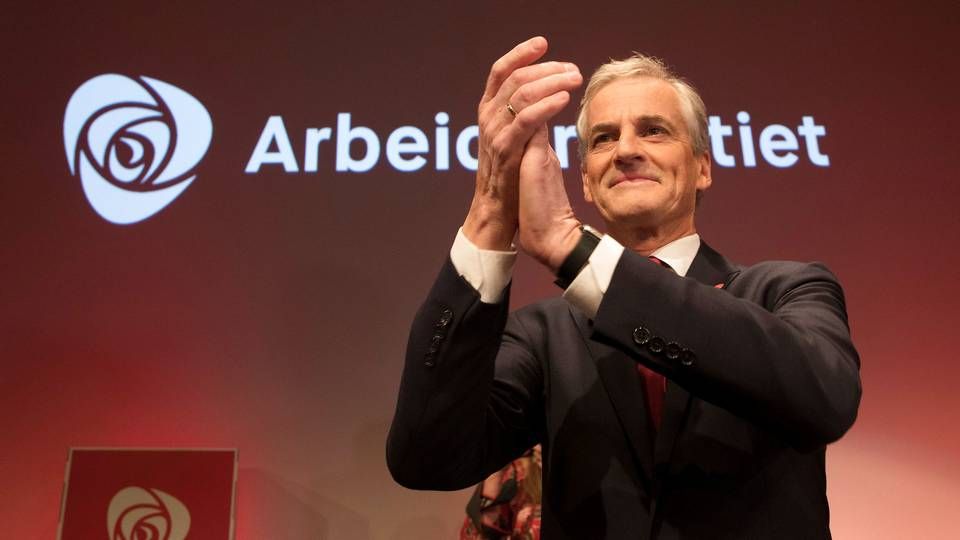 Norway's Labour Party leader Jonas Gahr Store gestures at the election gathering of AP (Norway's Labour Party) in Oslo, | Photo: Ntb Scanpix/Reuters/Ritzau Scanpix/REUTERS / X02351