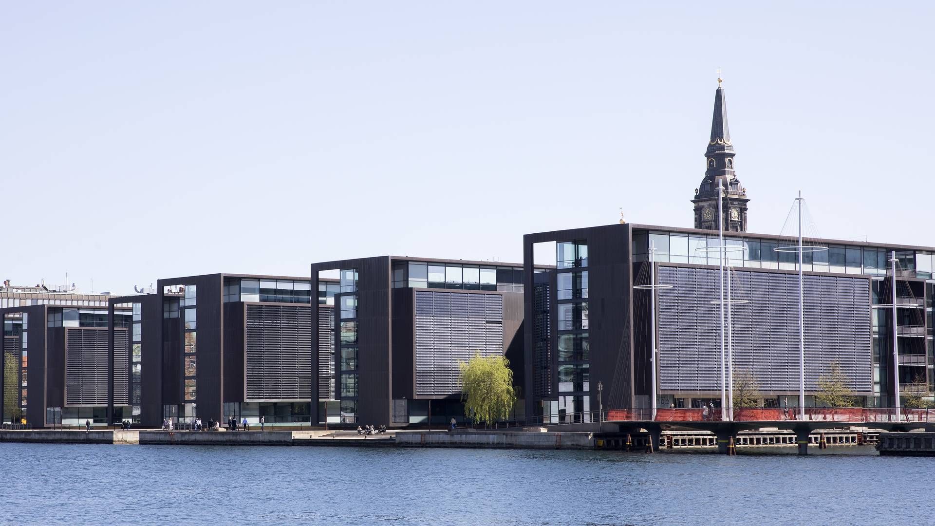 Nyere byggeri som f.eks. de Henning Larsen-tegnede kontorbygninger i Københavns Havn er i høj kurs i øjeblikket. | Foto: Finn Frandsen