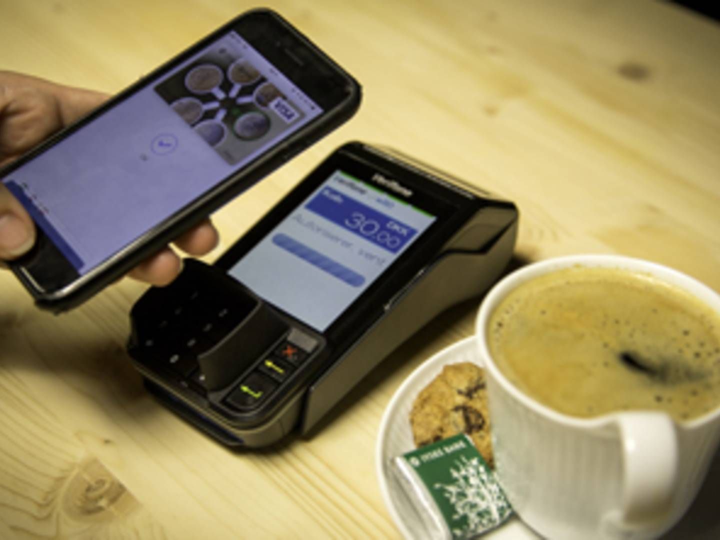 Apple Pay bruger nfc-teknologi, når der skal betales i butikken. | Foto: Jyske Bank/PR