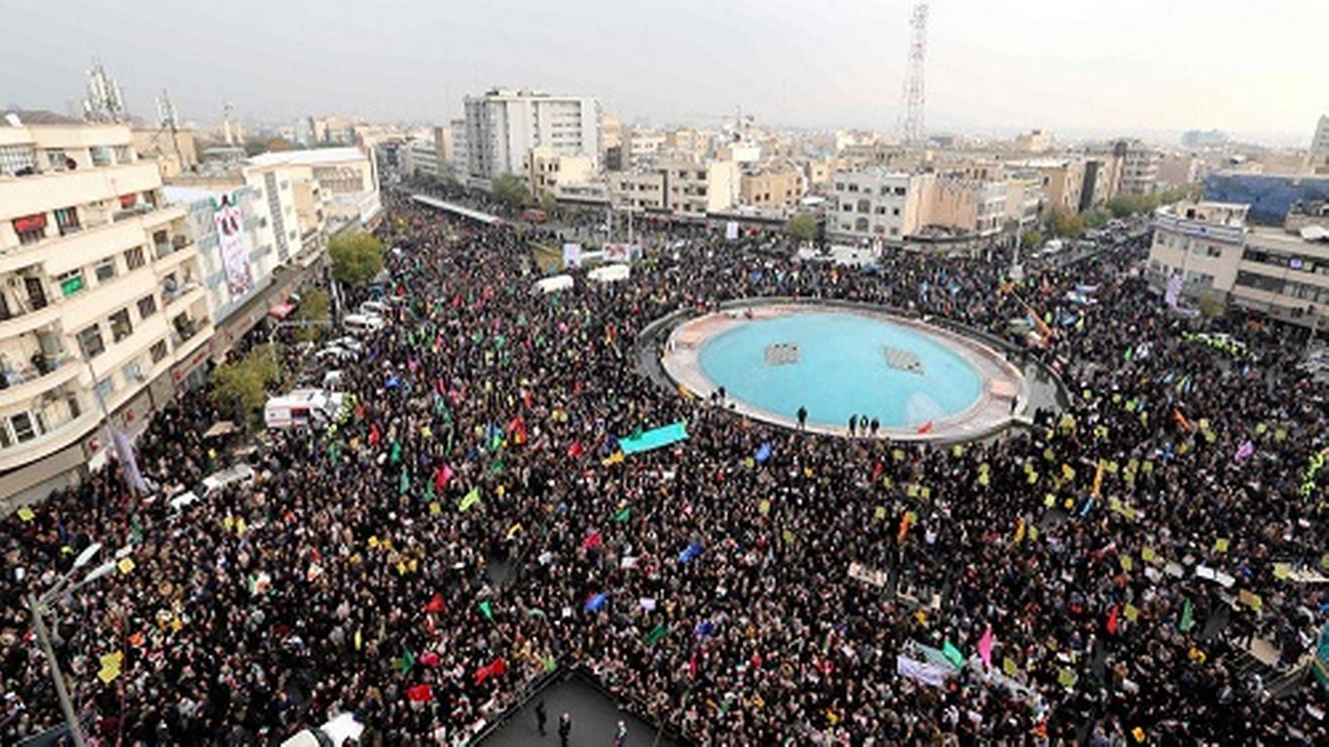 Der var søndag store demonstrationer i Iran, efter at den iranske generalmajor Qassem Soleimani i fredags blev dræbt af amerikanske styrker. Soleimani blev betragtet som landets næstvigtigste person. | Foto: Atta Kenare/Ritzau Scanpix