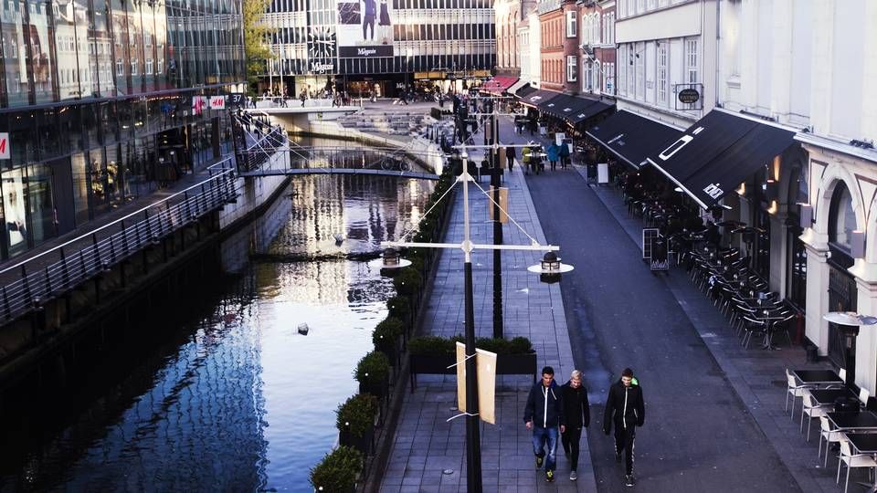 London Bar ligger ved Åboulevard i Aarhus. | Foto: Gregers Tycho/JPA