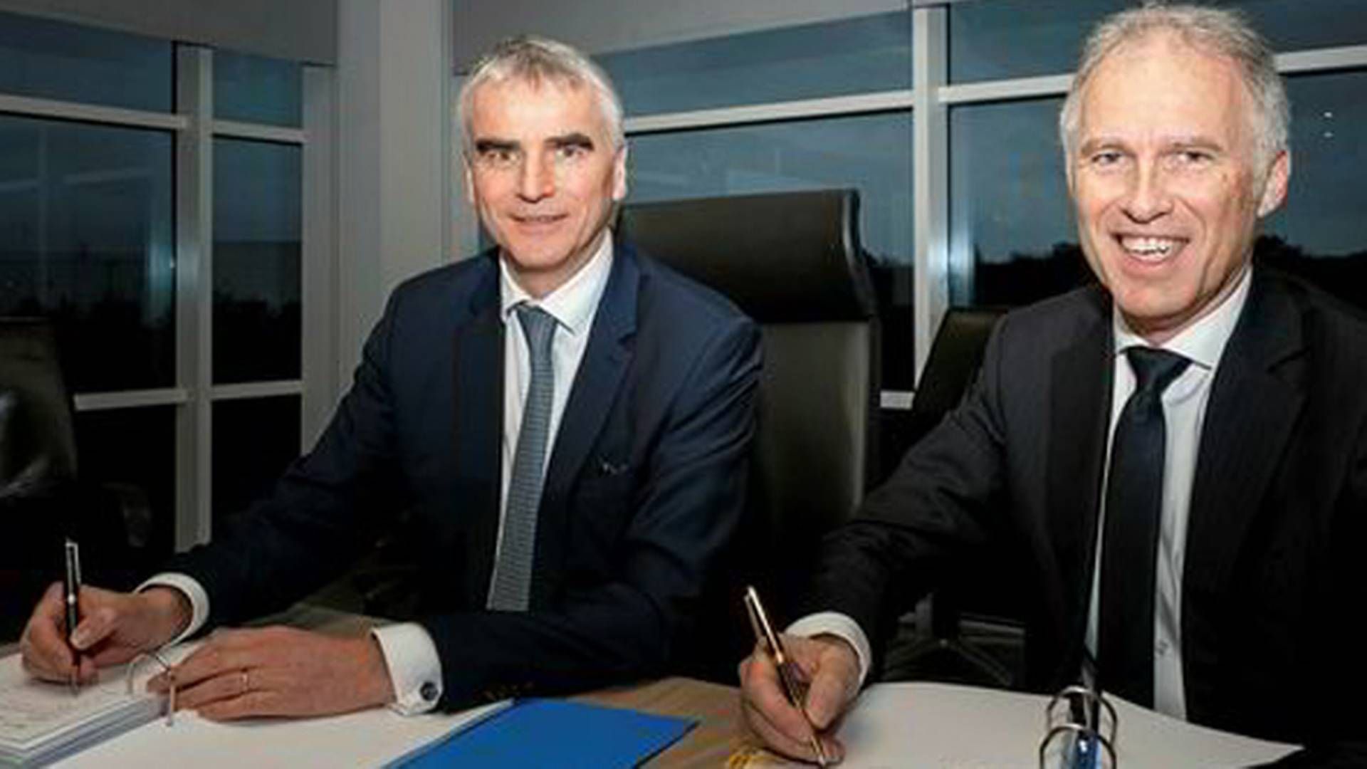 On Thursday, Total E&P UK Managing Director Jean-Luc Guiziou (left) and Ponticelli Executive VP Thierry Le Gangneux signed a new long-term collaboration agreement. | Photo: PBS