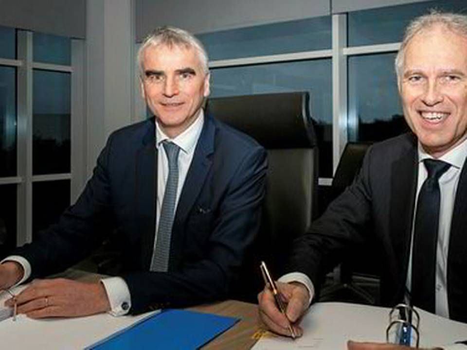 Torsdag kunne Totals adm. direktør for Storbritannien, Jean-Luc Guiziou (tv.) og Thierry Le Gangneux, vicedirektør fra Ponticelli, underskrive en ny langsigtet samarbejdsaftale. | Foto: PBS