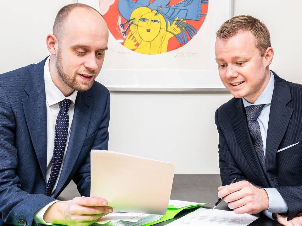 Christian Skov Jakobsen (tv.), 32 år, og Morten Dahl, 34 år, åbnede deres egen advokatforretning i januar 2019. | Foto: Kirsten Adler