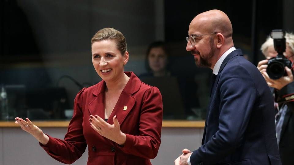 Torsdag talte statsminister Mette Frederiksen (S) og formanden for Det Europæiske Råd - Charles Michel - under budgettopmødet i Bruxelles. | Foto: Ludovic Marin/AFP / AFP