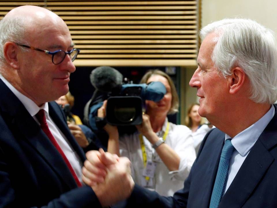 EU's chefforhandler Michel Barnier (th) møder handelskommissær Phil Hogan (tv). | Foto: FRANCOIS LENOIR/REUTERS / X01164