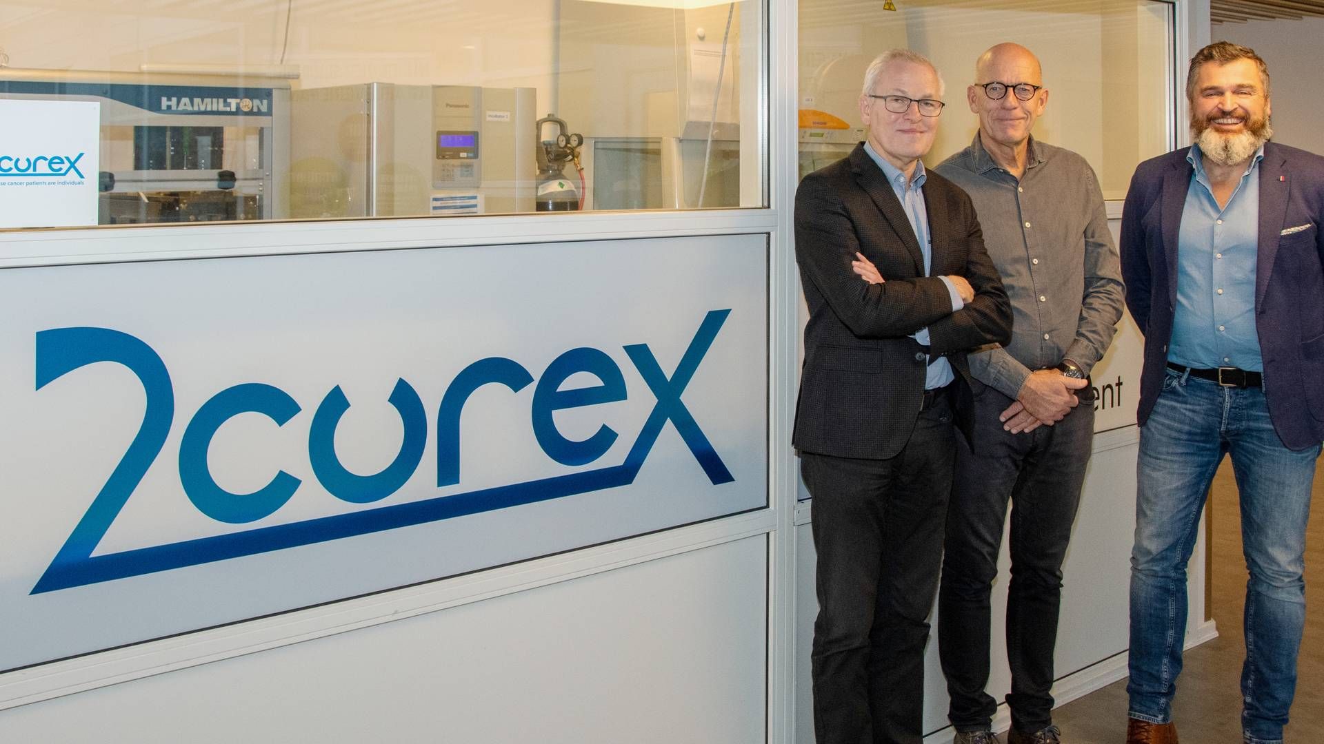 CEO Ole Thastrup (left) with medical director Henrik Harling and head of business development Maarten van der Linden. | Foto: 2curex / PR