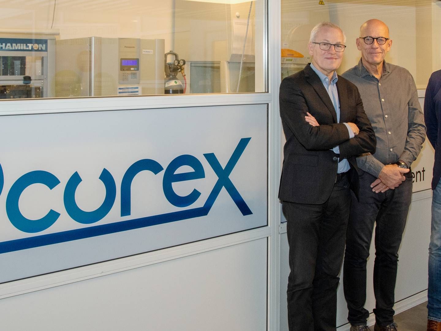 CEO Ole Thastrup (left) with medical director Henrik Harling and head of business development Maarten van der Linden. | Foto: 2curex / PR