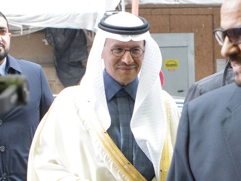 Saudi-Arabiens olieminister Abdulaziz bin Salman Al-Saud ankommer til Opec-møde i fredags. | Foto: Alex Halada/AFP/Ritzau Scanpix