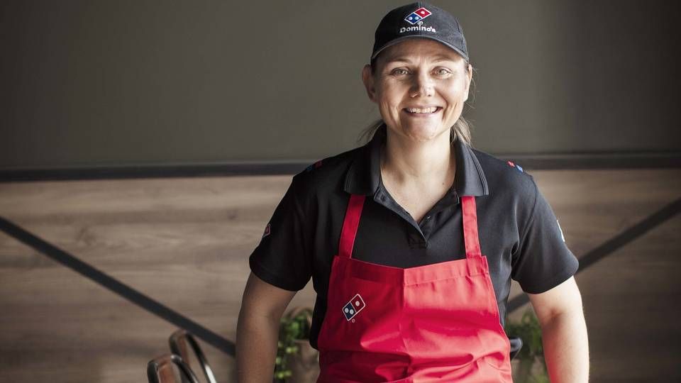 Kellie Taylor er landedirektør for Dominos i Danmark. Hun har været en del af virksomheden siden 1993, hvor hun startede med at bage pizzaer i Australien. | Foto: PR/Dominos Danmark