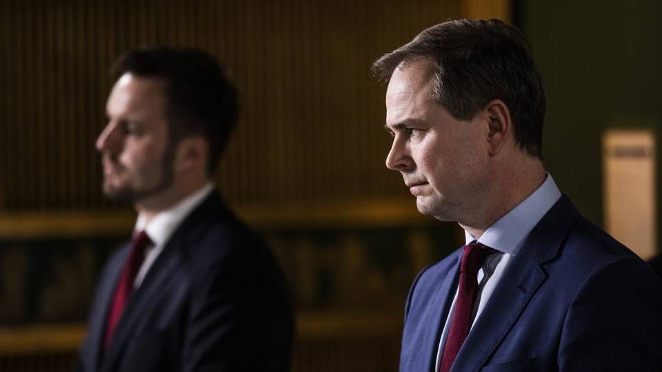 Erhvervsminister Simon Kollerup (S) og finansminister Nicolai Wammen (S) holder pressemøde i Finansministeriet om nye initiativer i dansk erhvervsliv. | Foto: Ólafur Steinar Rye Gestsson / Ritzau Scanpix.