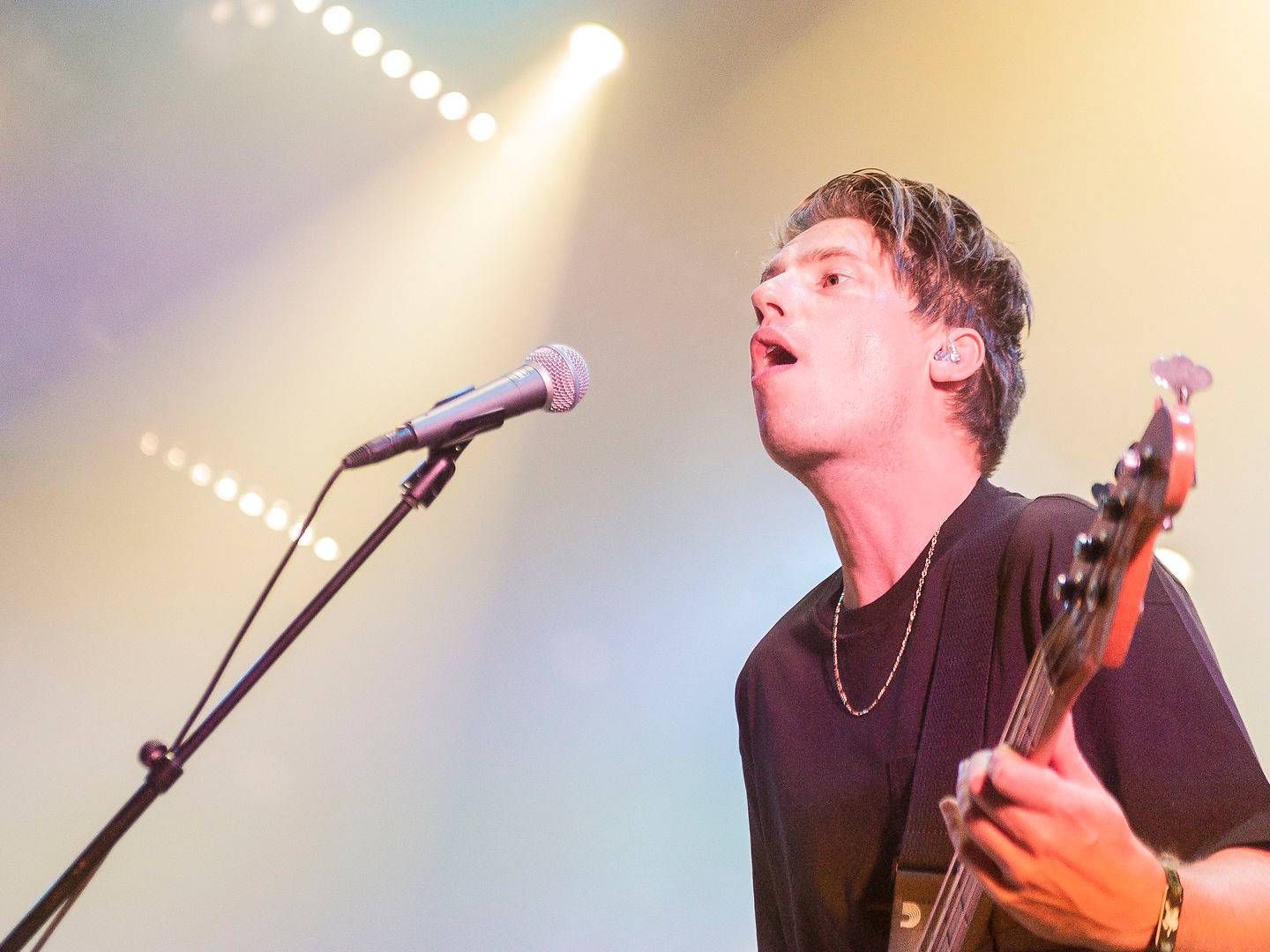 Den danske singer-songwriter Hjalmer Larsen på Smukfest i 2019. | Foto: Aleksander Klug/Ritzau Scanpix