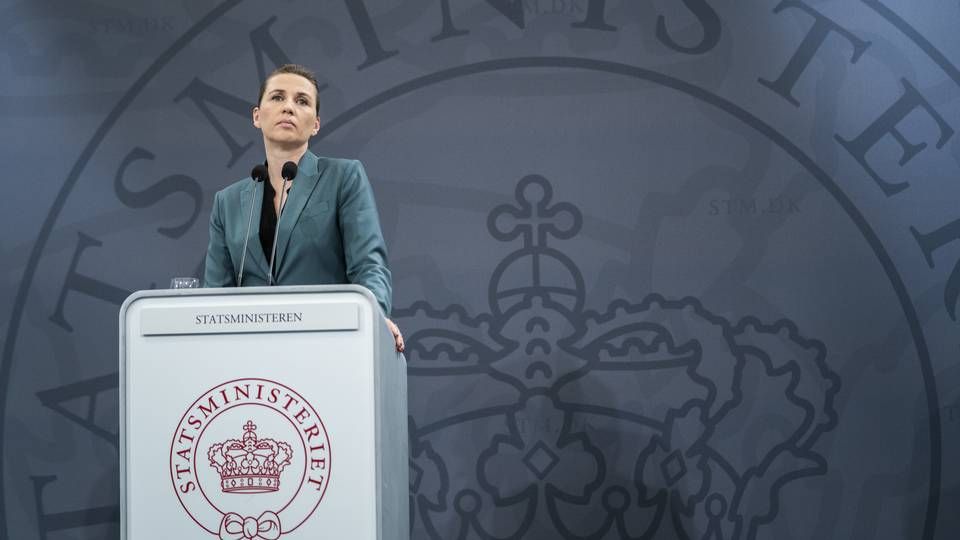 Statsminister Mette Frederiksen (S) på pressemøde om covid-19 i Spejlsalen i Statsministeriet mandag 30. marts 2020. | Foto: Martin Sylvest/Ritzau Scanpix 2020