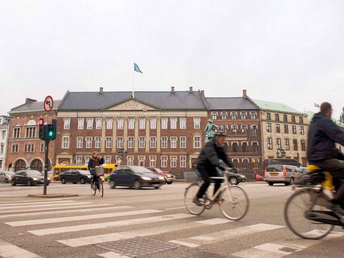 Danske Banks hovedsæde i København består i alt 15 bygninger på Holmens Kanal og i de omkringliggende gader. Banken flytter ud, når et dyt domicil i Postbyen står klar. | Foto: PR