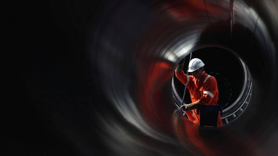 Mens EU kæmper for at mindske kontinentets afhængighed af gas fra Rusland, går Danmark i disse år den modsatte vej og tager imod mere gas fra Rusland. Billedet er fra konstruktionen af Nord Stream 2, som de danske myndigheder afslog ad flere omgange. | Foto: Anton Vaganov/Reuters/Ritzau Scanpix