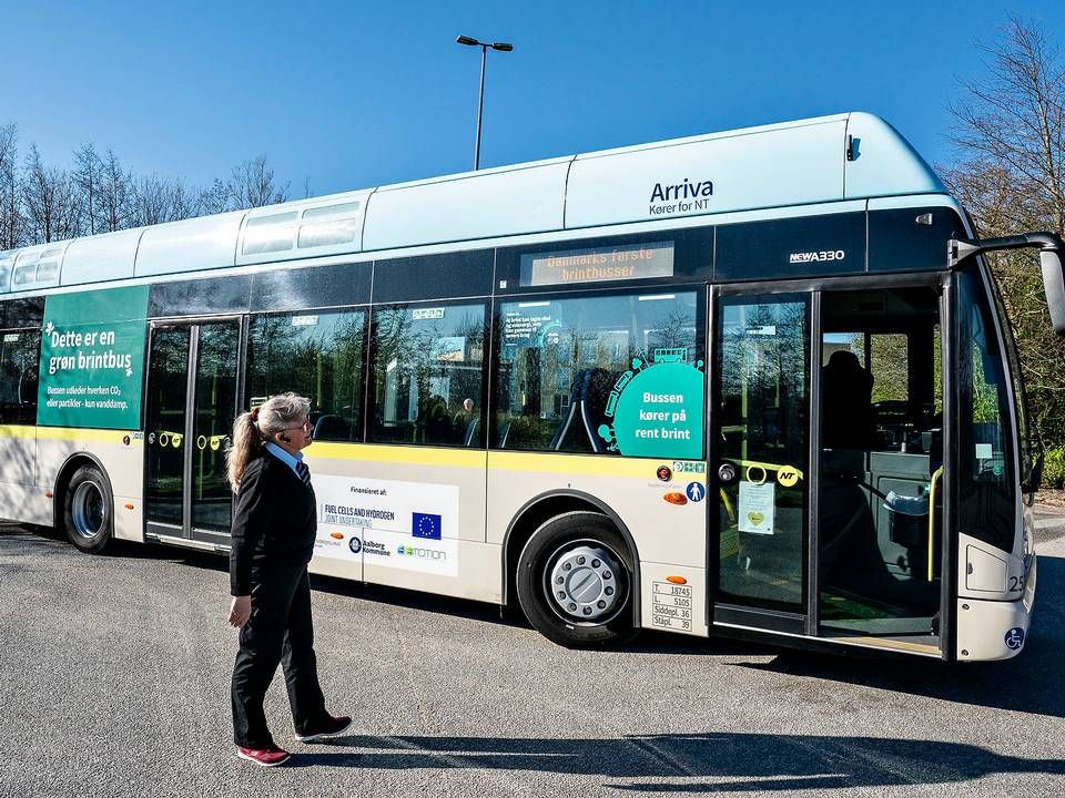 De tre busser sættes i drift hos Nordjyllands Trafikselskab og skal køre på bestemte byruter i Aalborg og regionbusruter i hele Nordjylland. | Foto: Henning Bagger/Ritzau Scanpix
