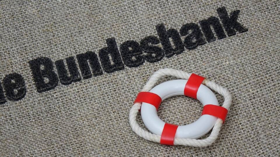 Geldsack der Deutschen Bundesbank mit Rettungsring | Foto: Picture-Alliance/ dpa-Zentralbild
