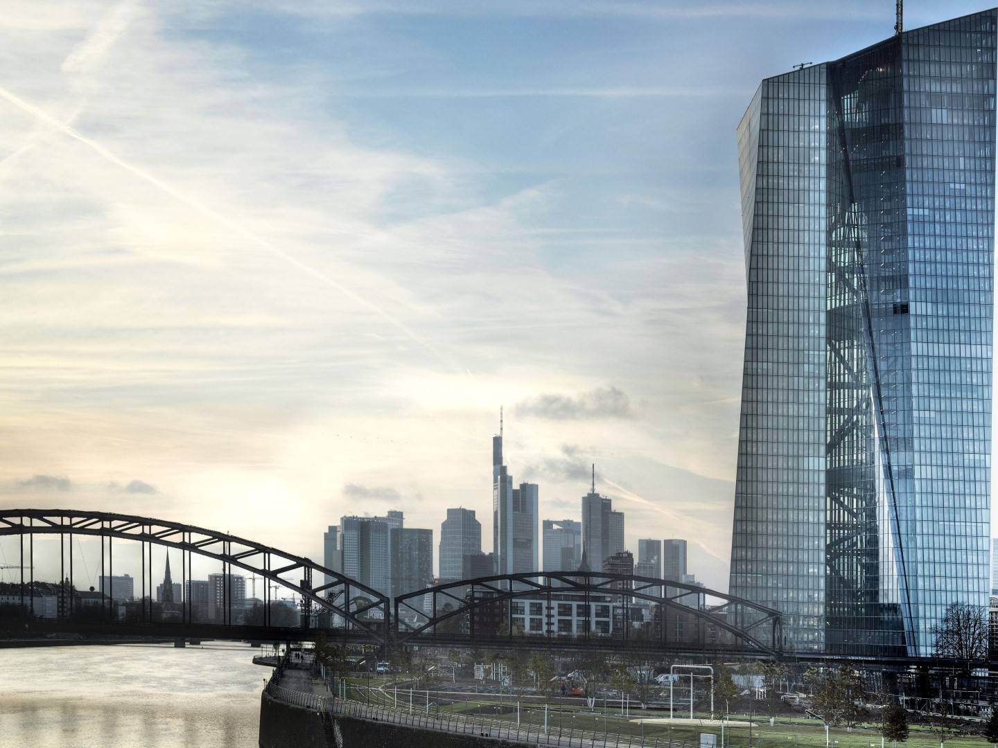 EZB-Gebäudein Frankfurt am Main | Foto: Picture-Alliance/ VisualEyze