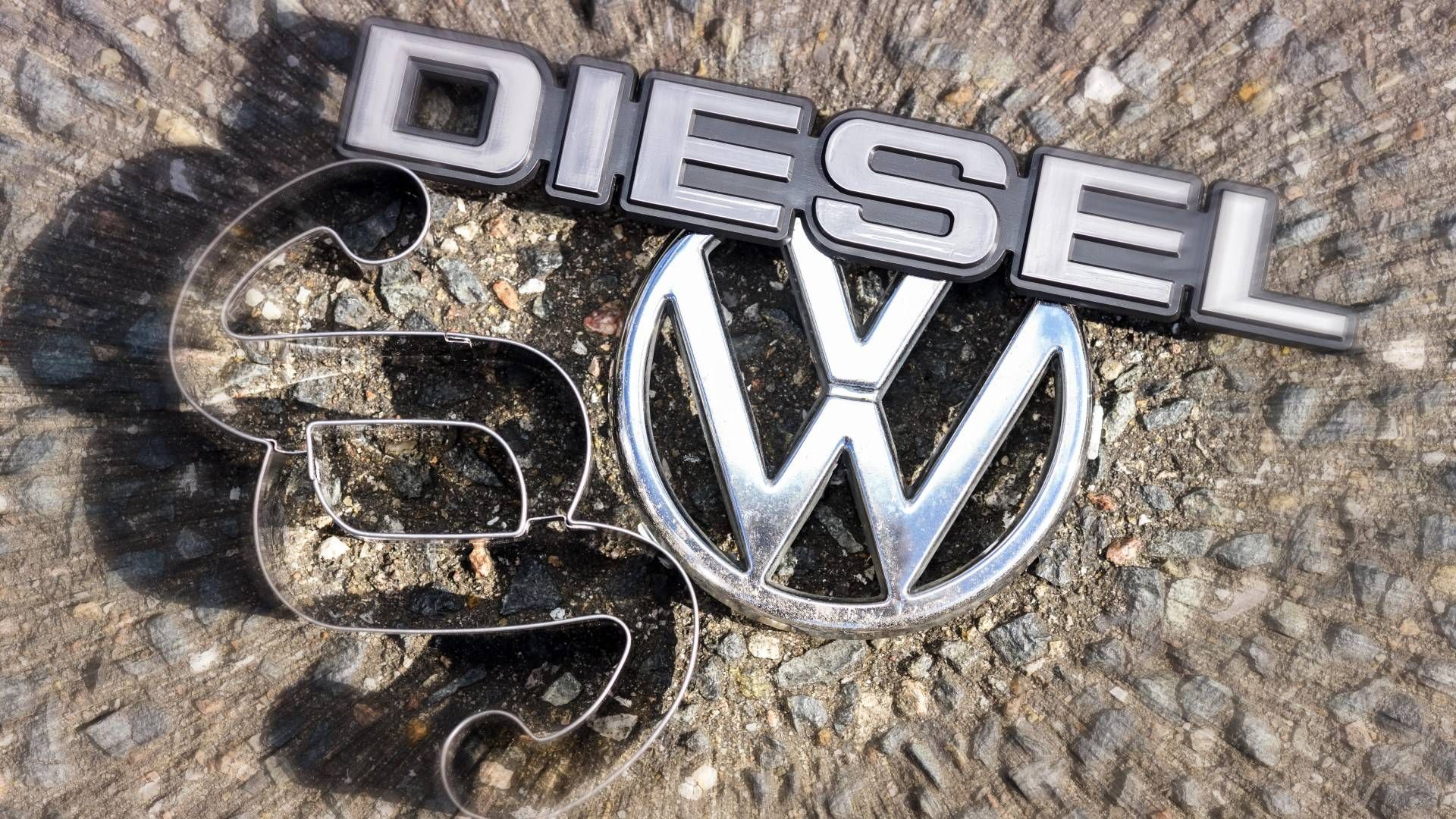 VW-Logo, Paragrafenzeichen und Dieselzeichen | Foto: Picture-Alliance / blickwinkel/ McPHOTO/ C. Ohde