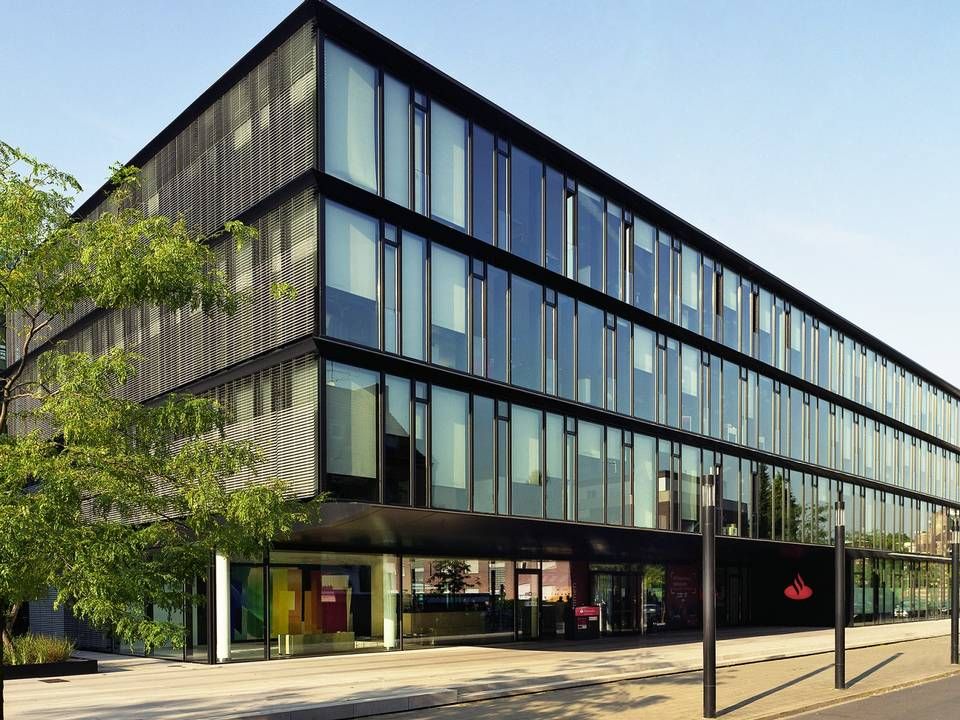 Deutschlandzentrale der Santander Bank in Mönchengladbach, NRW | Foto: Santander