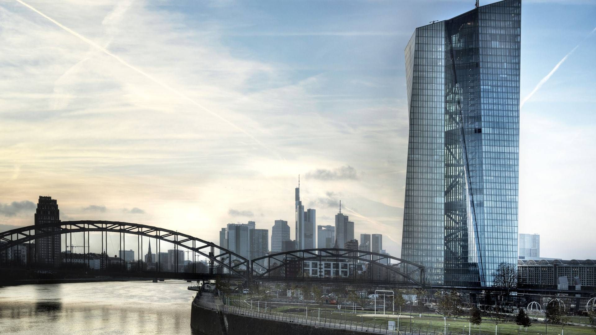 Gebäude der EZB in Frankfurt am Main | Foto: picture alliance/VisualEyze