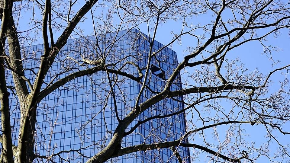 Gebäude der Deutschen Bank in Frankfurt am Main | Foto: picture alliance / Hasan Bratic