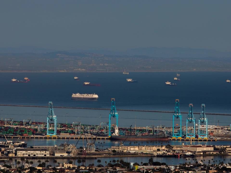 Verden over tages tankskibe i brug som flydende lagre af olie. Her uden for San Pedro, Californien. | Foto: APU GOMES/AFP / AFP