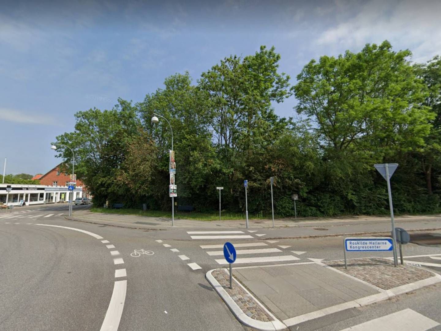 Boligerne skal opføres ved rundkørslen mellem Helligkorsvej og Møllehusvej i Roskilde. | Foto: Google Maps