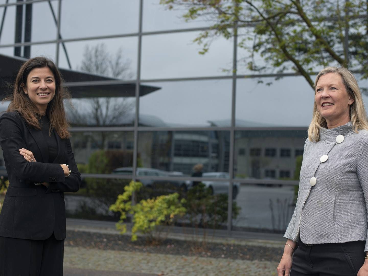 Nana Bule, adm. direktør for Microsoft Danmark, og Ateas danske landechef Kathrine Forsberg. | Foto: Jens Berthelsen