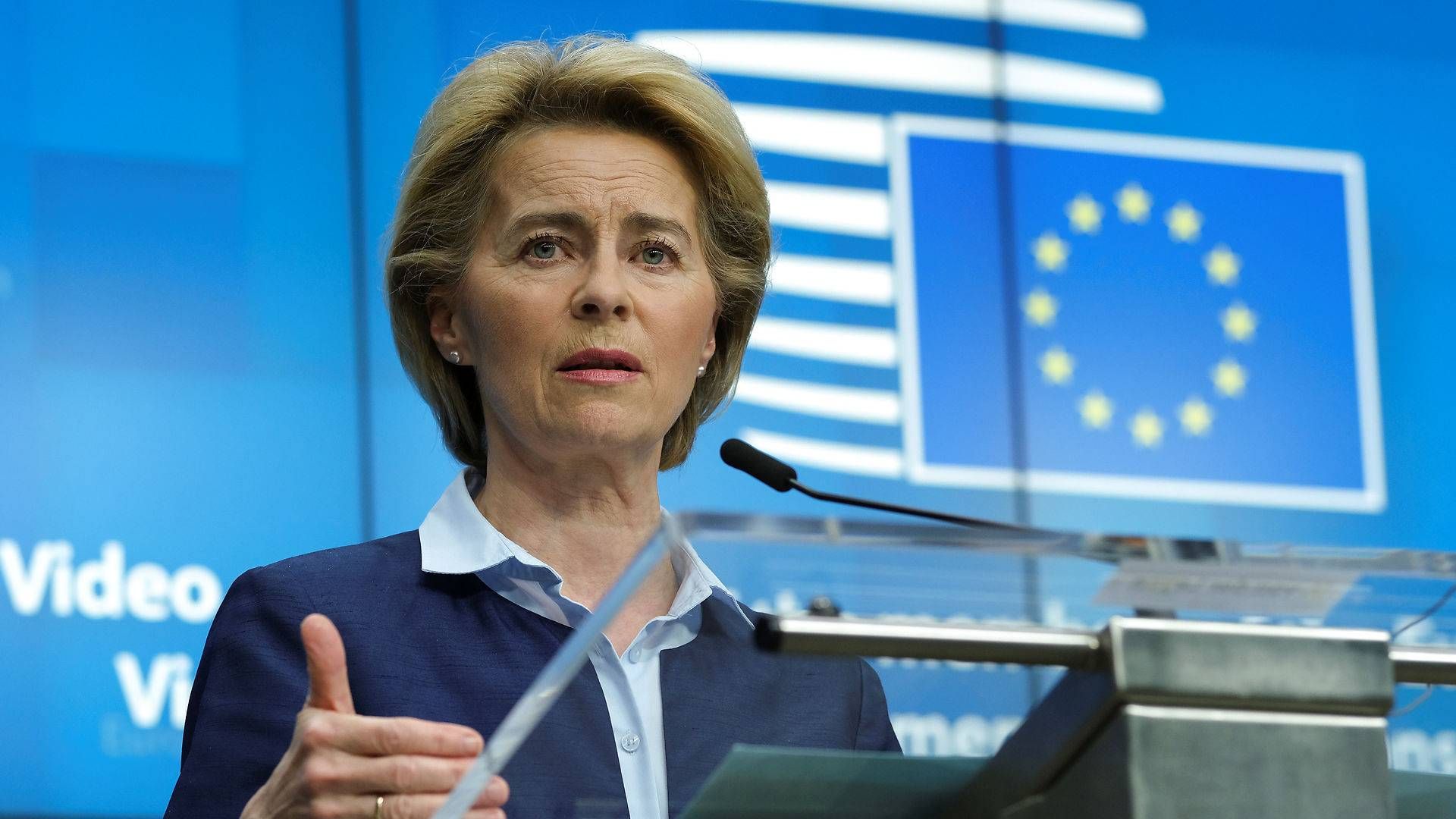 EU-Kommissionens formand, Ursula von der Leyen, skyder mandag kl. 15 et tilsagsnmaraton i gang, der skal samle 7,5 mia. euro sammen på én dag til at finde vaccine og behandling mod covid-19. | Foto: Pool/Reuters/Ritzau Scanpix