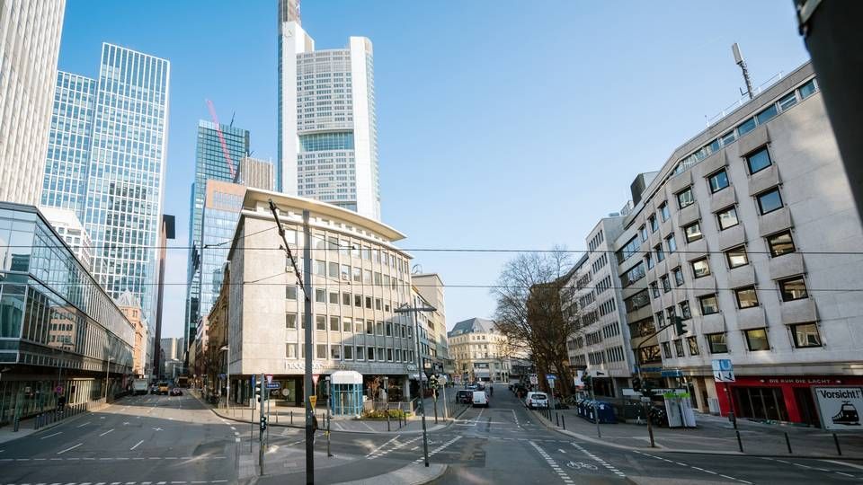 Frankfurt Innenstadt, im Hintergrund der Turm der Commerzbank | Foto: Picture Alliance, Andreas Arnold