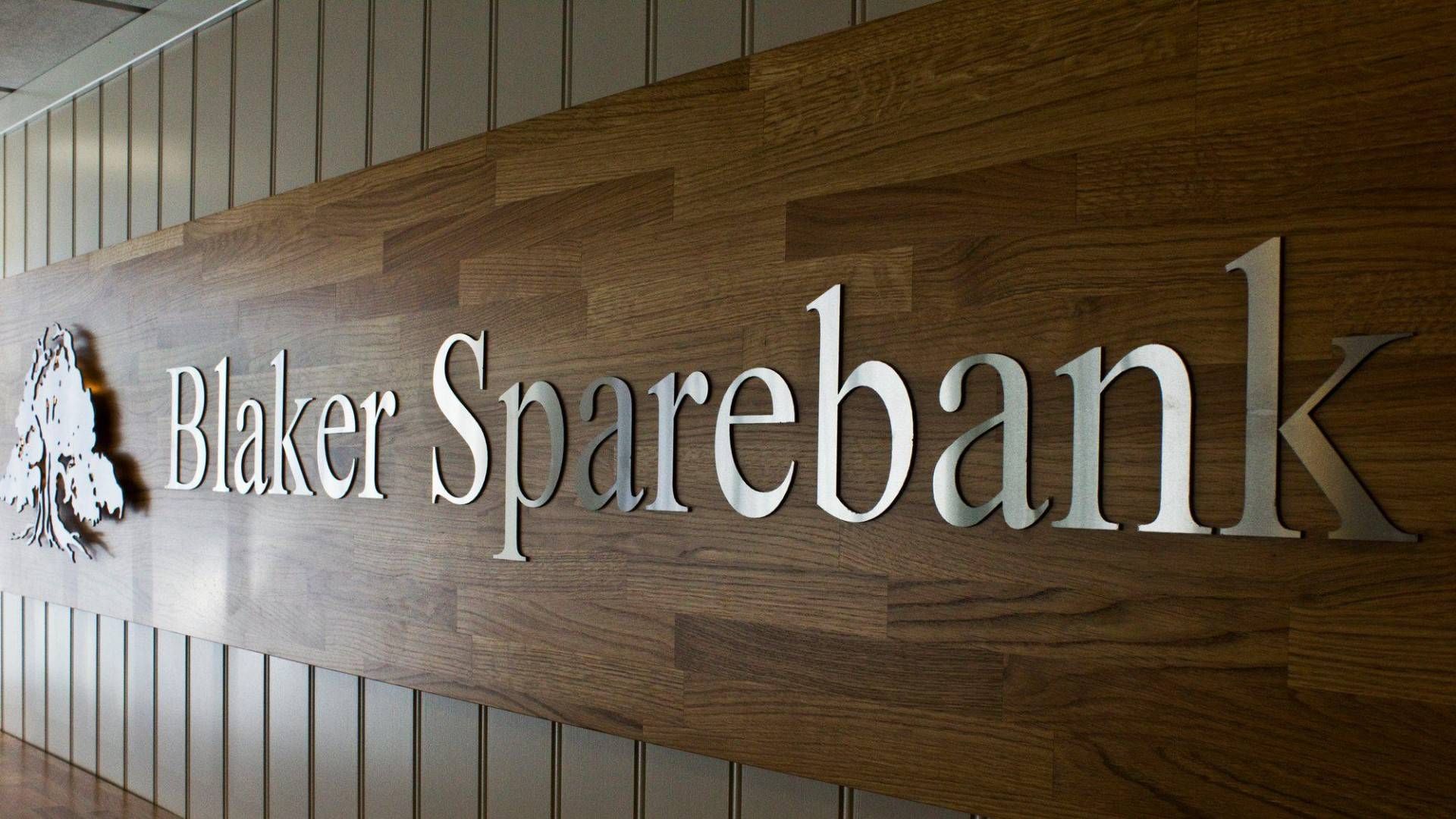 Arkivbilde. Logoen til Blaker Sparebank blir straks pensjoner. Bankens siste kvartalsrapport viser at en fusjon er helt riktig for lokalbanken.