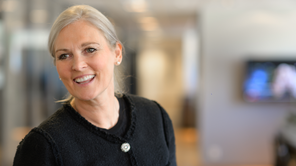 Hege Toft-Karlsen er konsernsjef i Eika Gruppen. Hun vil gi 98,6 prosent av årsresultatet tilbake til aksjonærene som i stor grad er medlemsbankene. | Foto: Eika Gruppen